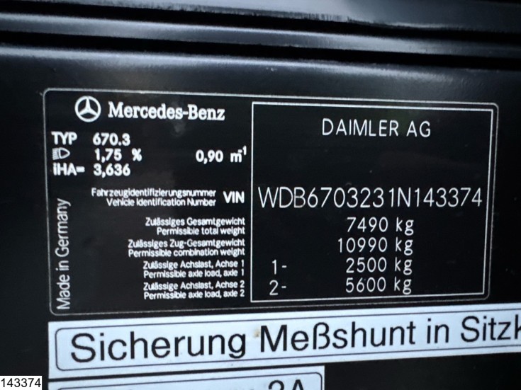 Mercedes Vario 816 D