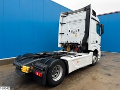 Mercedes Actros 1845