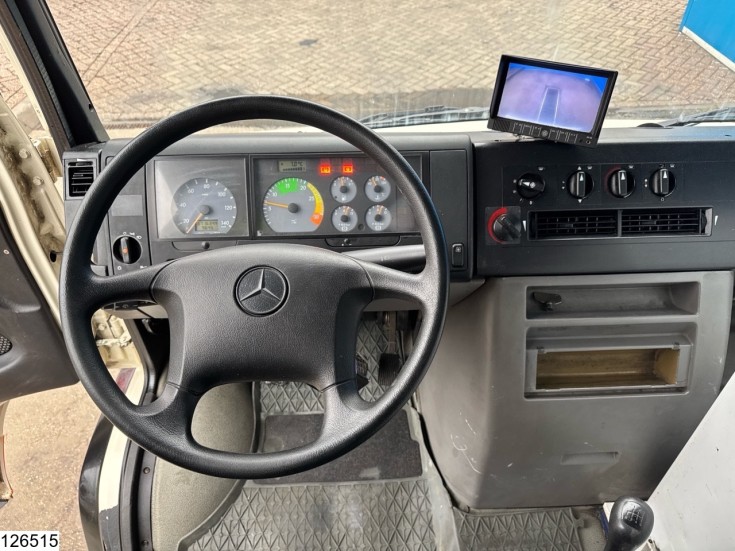 Mercedes Vario 813 D