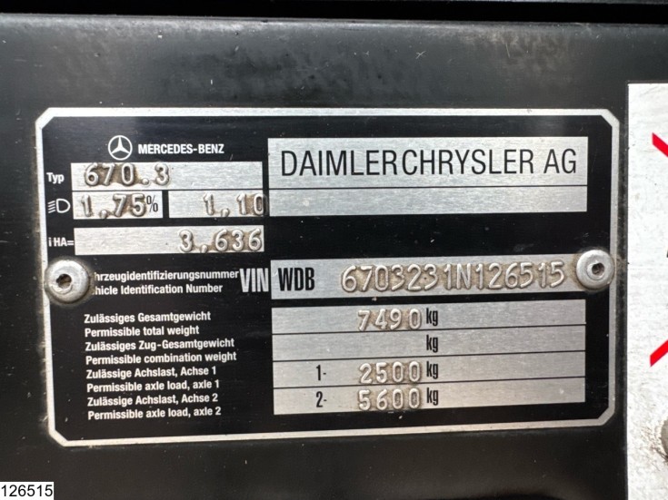 Mercedes Vario 813 D