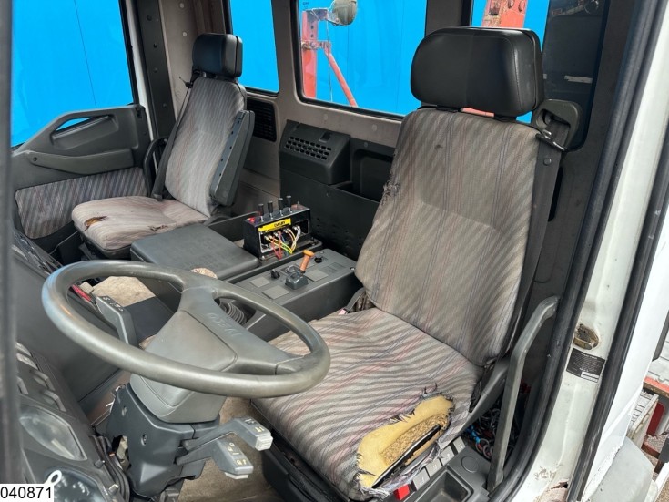 Iveco EuroTech 190E38