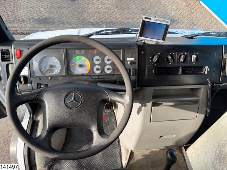 Mercedes Vario 816 D