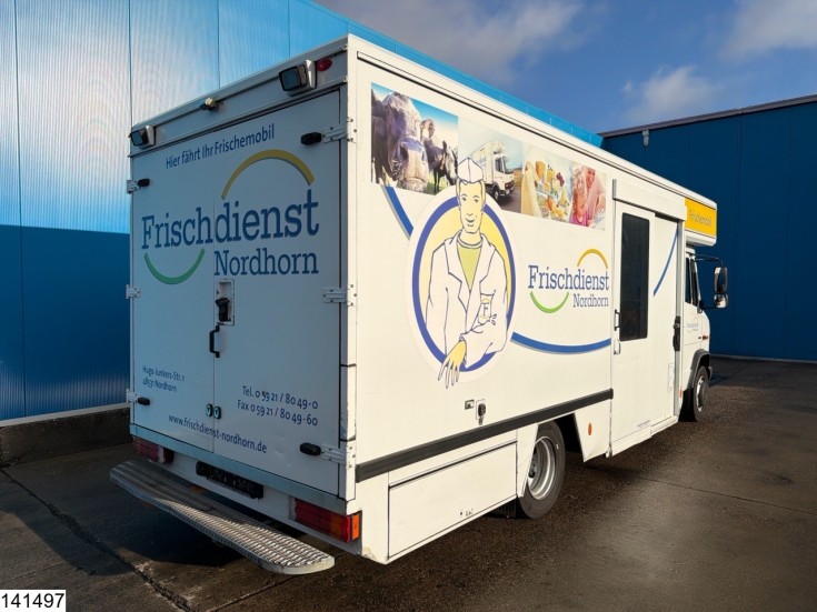 Mercedes Vario 816 D