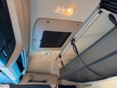 Mercedes Actros 1842