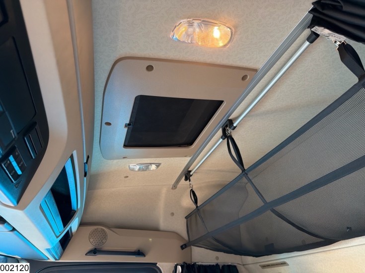 Mercedes Actros 1842