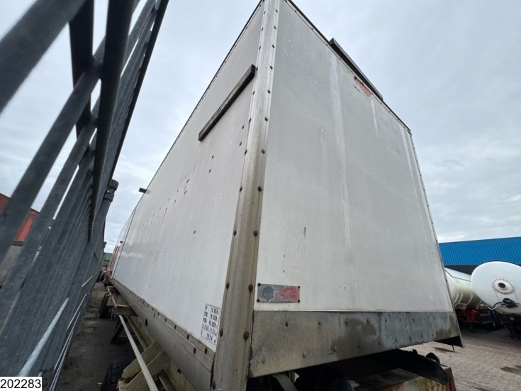 SMCI Gesloten laadbak