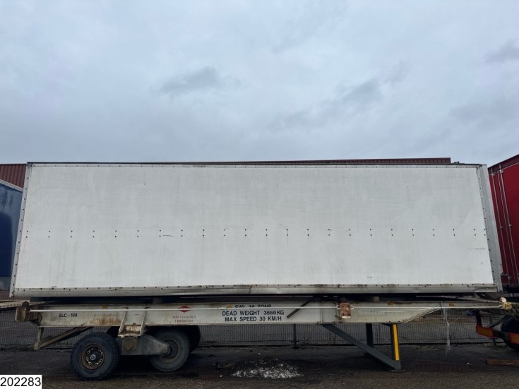 SMCI Gesloten laadbak