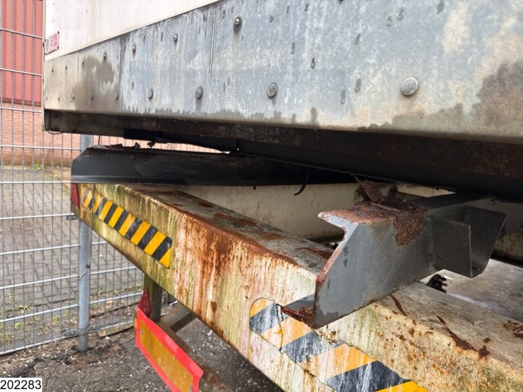 SMCI Gesloten laadbak