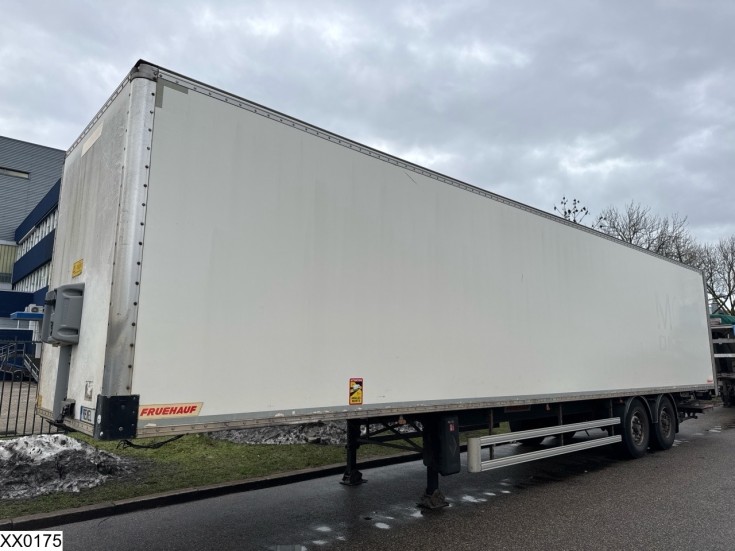 Fruehauf gesloten bak