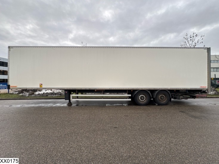 Fruehauf gesloten bak