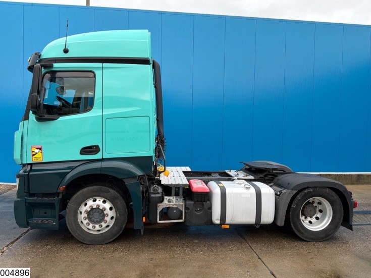 Mercedes Actros 1848