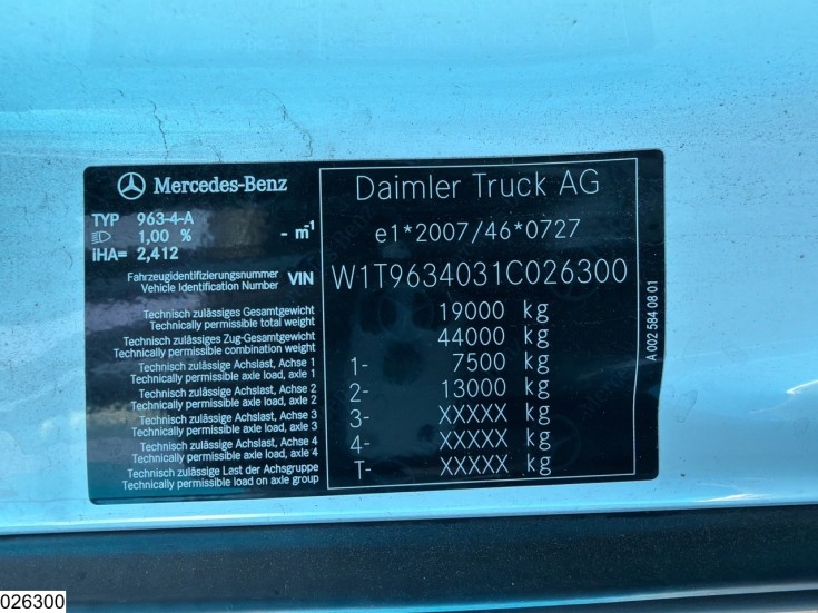 Mercedes Actros 1845