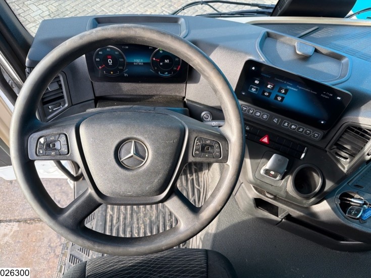 Mercedes Actros 1845