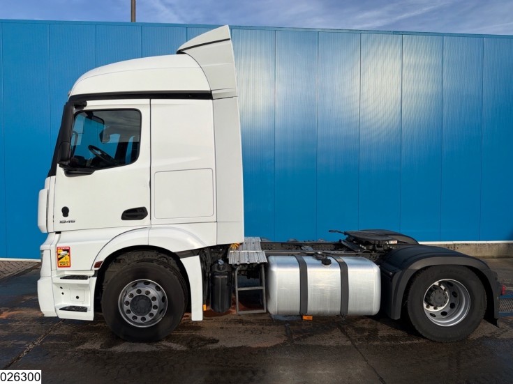 Mercedes Actros 1845