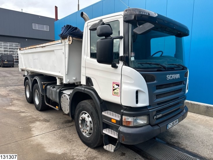 Scania P 380
