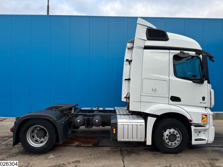 Mercedes Actros 1845