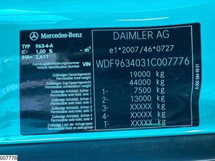 Mercedes Actros 1848