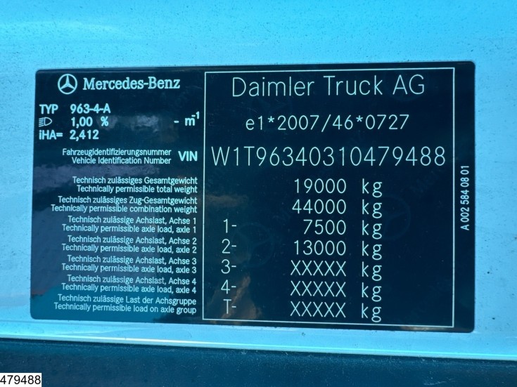 Mercedes Actros 1845