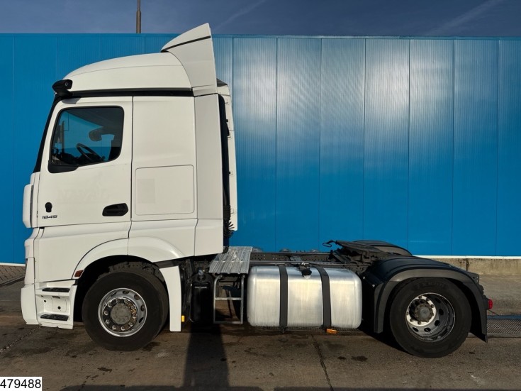 Mercedes Actros 1845