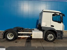 Mercedes Actros 1843