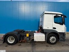 Mercedes Actros 1843