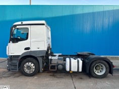 Mercedes Actros 1843