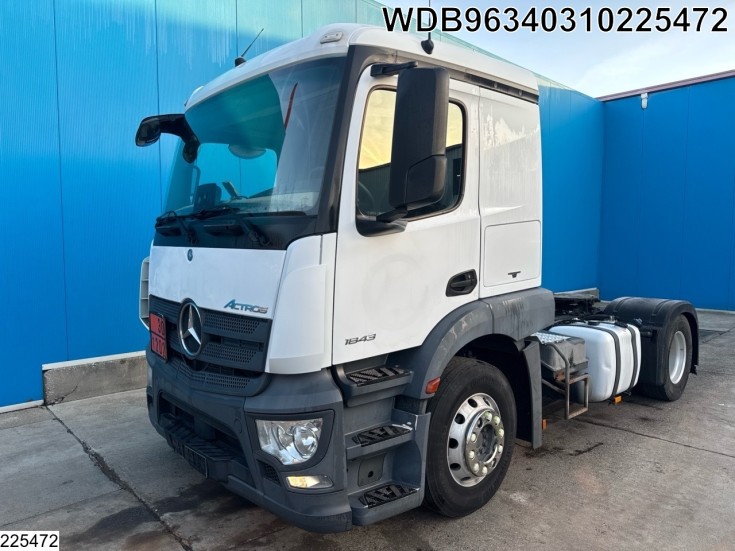 Mercedes Actros 1843