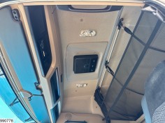 Mercedes Actros 1842