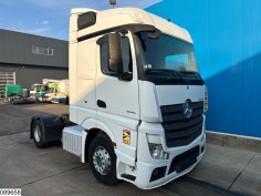 Mercedes Actros 1845