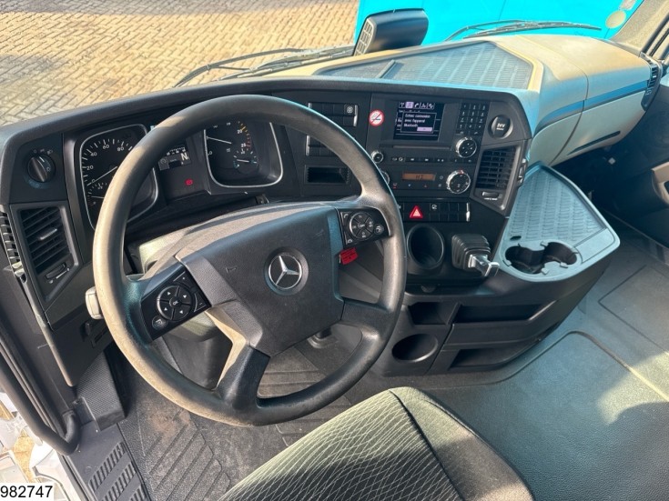 Mercedes Actros 1845