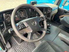 Mercedes Actros 1848