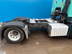 Mercedes Actros 1848