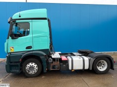 Mercedes Actros 1848