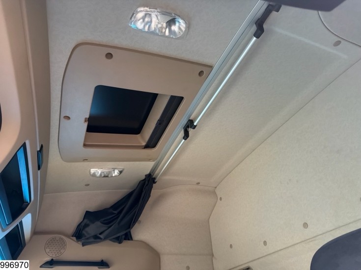 Mercedes Actros 1848