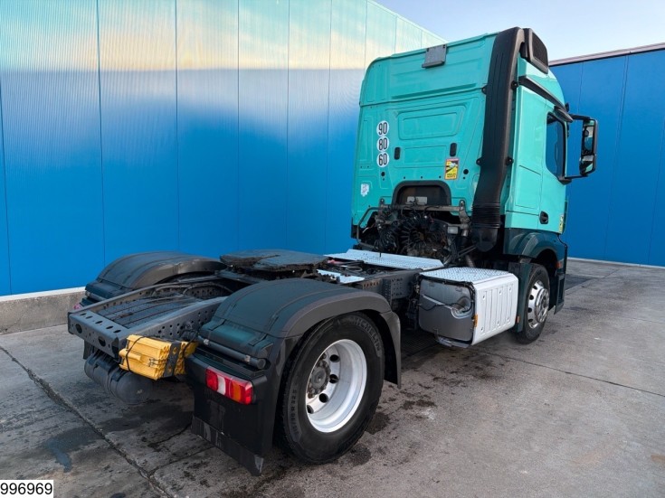 Mercedes Actros 1848