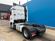 Mercedes Actros 1845