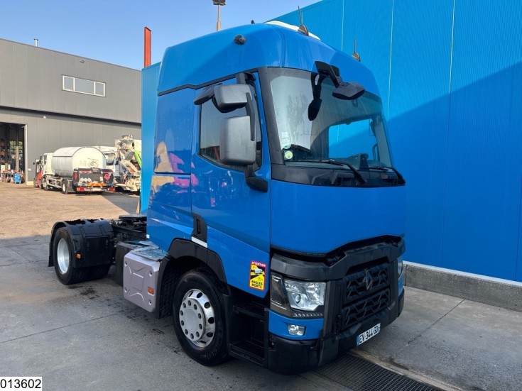 Renault T 440