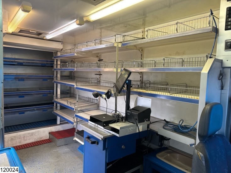 Mercedes Vario 815 D