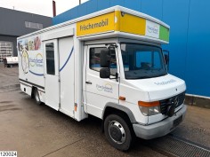 Mercedes Vario 815 D