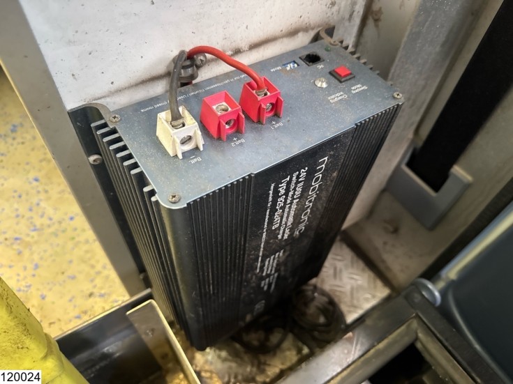 Mercedes Vario 815 D