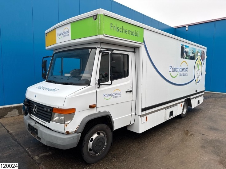 Mercedes Vario 815 D
