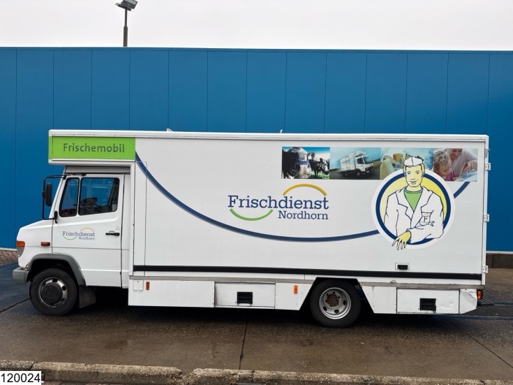 Mercedes Vario 815 D