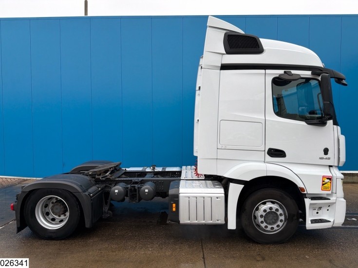 Mercedes Actros 1845