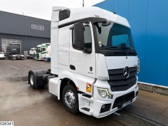 Mercedes Actros 1845