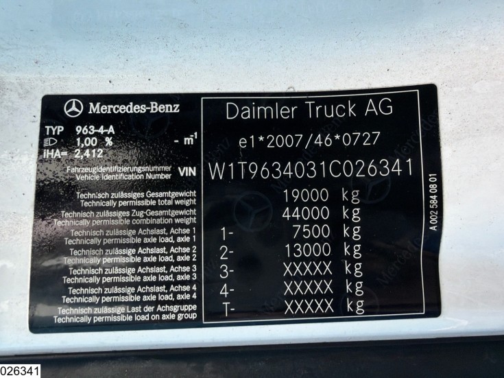 Mercedes Actros 1845