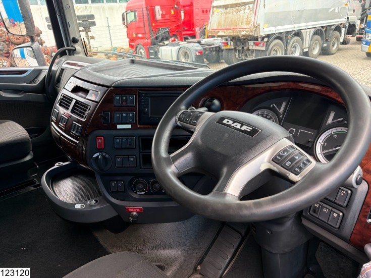 DAF XF 460