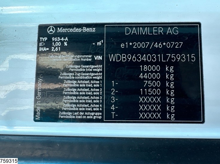 Mercedes Actros 1845