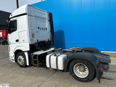 Mercedes Actros 1845