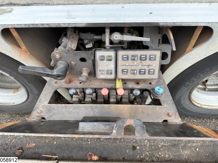 Mercedes Actros 1843