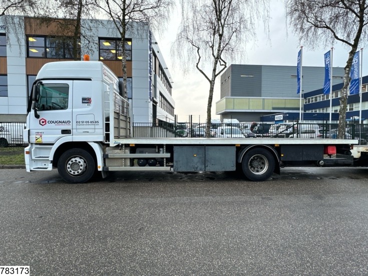 Mercedes Actros 1841